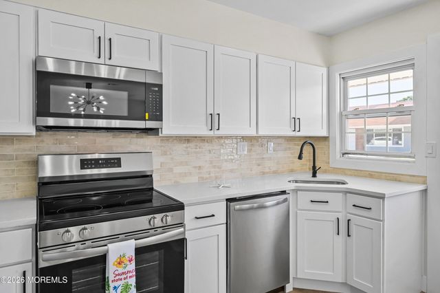 330 Canterbury Court A, Lakewood, NJ 08701