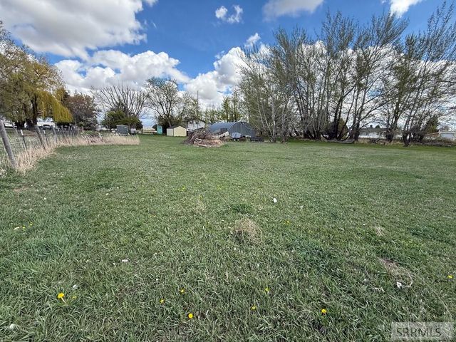 7793 S 1800 W, Rexburg, ID 83440