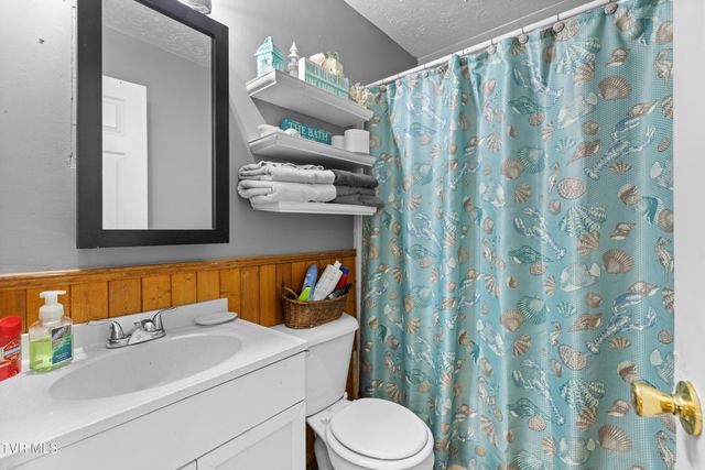 483 Presidential Boulevard, Harrogate, TN 37752