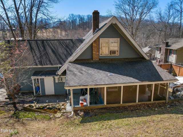 483 Presidential Boulevard, Harrogate, TN 37752