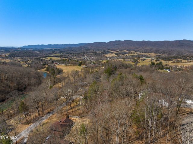 483 Presidential Boulevard, Harrogate, TN 37752