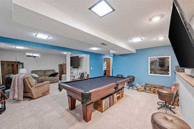 3714 Skyline Drive, Des Moines, IA 50310