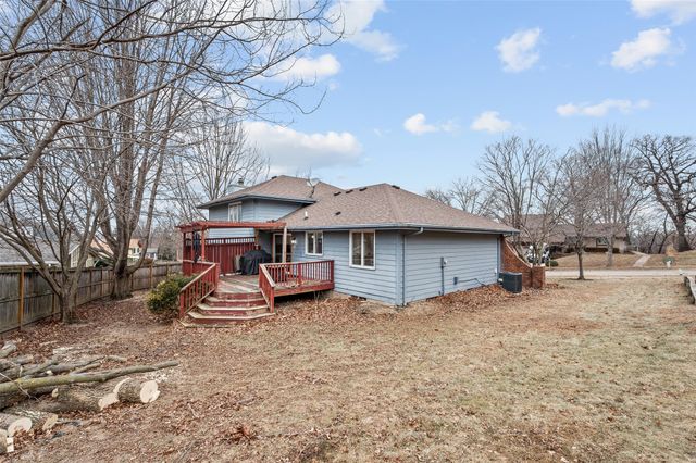 3714 Skyline Drive, Des Moines, IA 50310