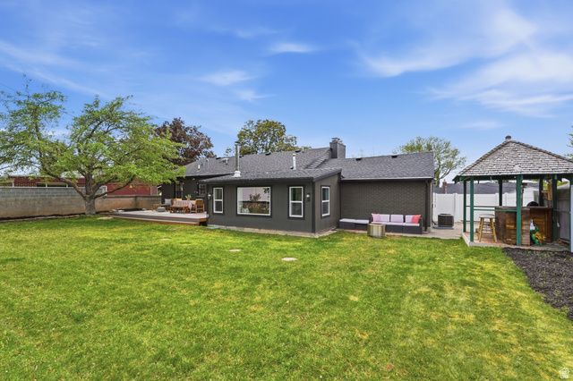 3927 S 3075 E, Holladay, UT 84124