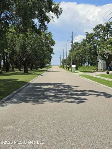 126 Markham Drive, Long Beach, MS 39560