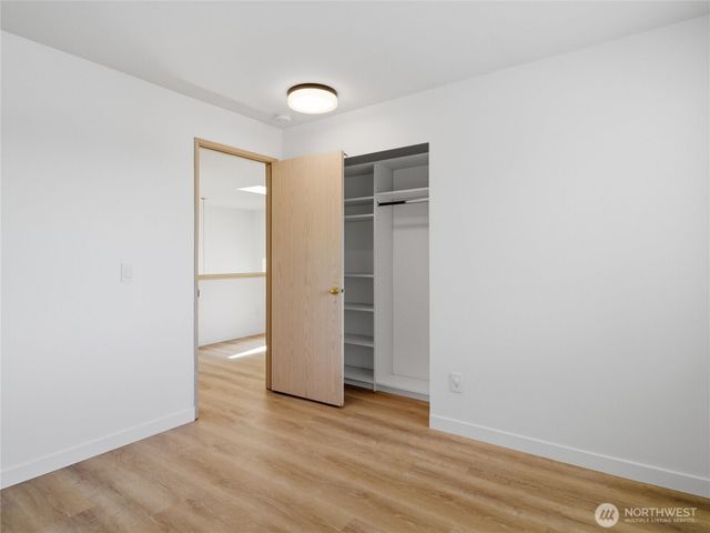 3803 Crystal Ridge Drive SE, Puyallup, WA 98372
