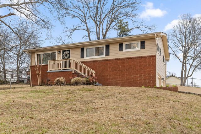 268 Lawrence Drive, Rossville, GA 30741