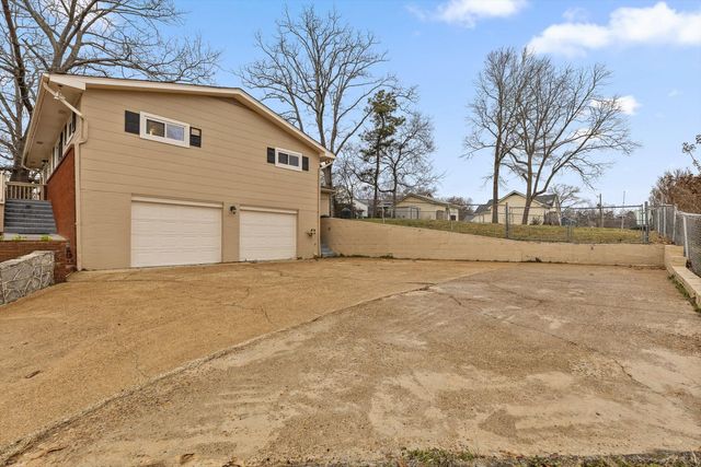 268 Lawrence Drive, Rossville, GA 30741