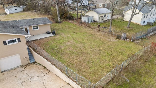 268 Lawrence Drive, Rossville, GA 30741