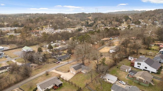 268 Lawrence Drive, Rossville, GA 30741