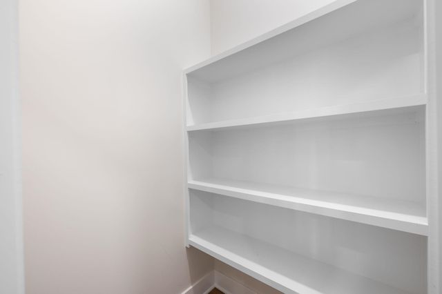 841 S Wybern St, Valley Center, KS 67147