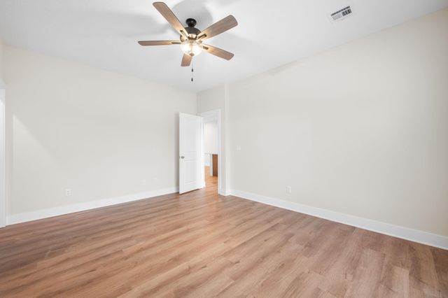 841 S Wybern St, Valley Center, KS 67147