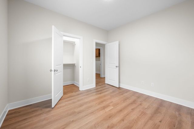 841 S Wybern St, Valley Center, KS 67147