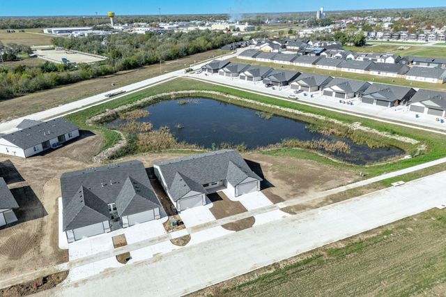 841 S Wybern St, Valley Center, KS 67147