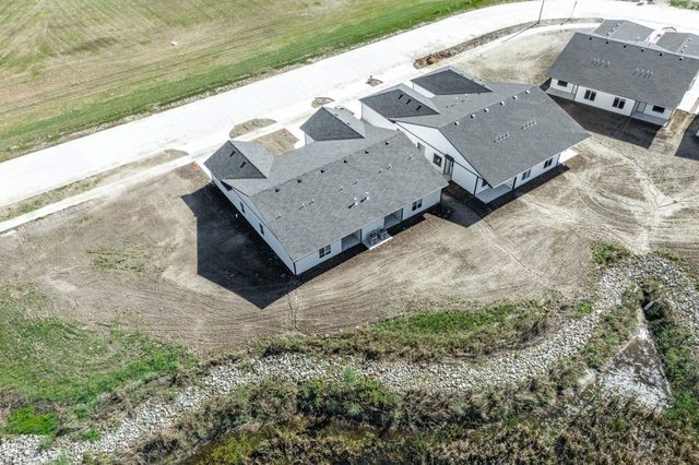 841 S Wybern St, Valley Center, KS 67147