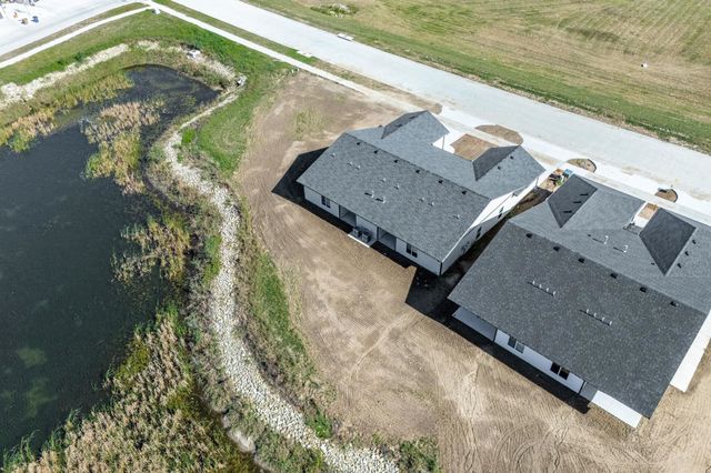 841 S Wybern St, Valley Center, KS 67147
