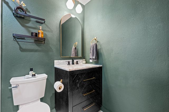 624 Mossycup Oak Drive, Plano, TX 75025