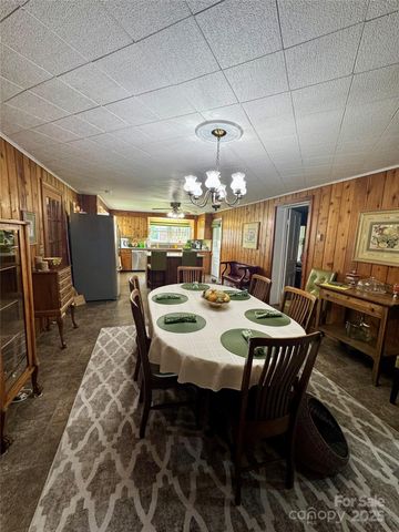 300 Blackmon Street S, Bethune, SC 29009