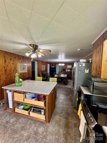 300 Blackmon Street S, Bethune, SC 29009