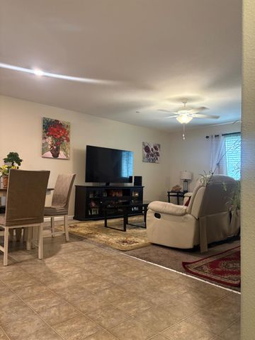 628 Marcus St, Merced, CA 95341