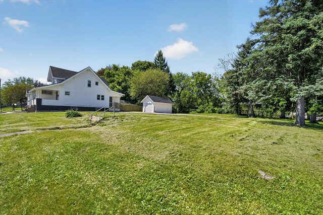 2106 S Grand Traverse Street, Flint, MI 48503