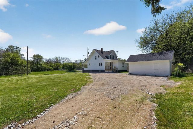2106 S Grand Traverse Street, Flint, MI 48503