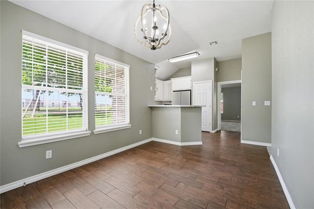 1005 Meadowlake Drive, Noble, OK 73068