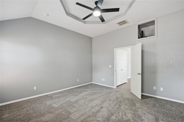 1005 Meadowlake Drive, Noble, OK 73068
