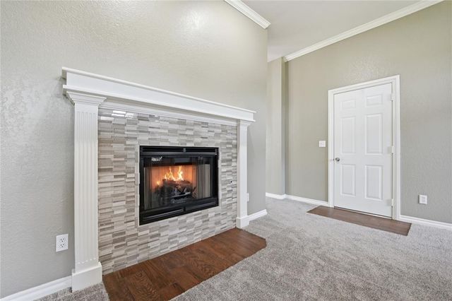 1005 Meadowlake Drive, Noble, OK 73068