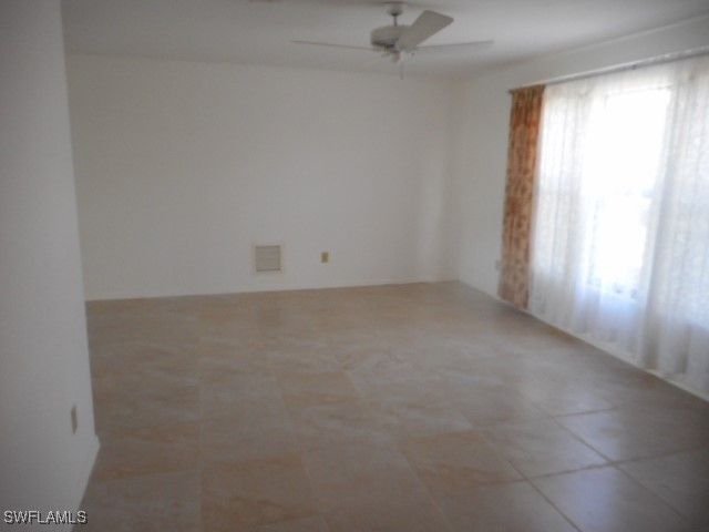 105 Muirfield CIR, Naples, FL 34113