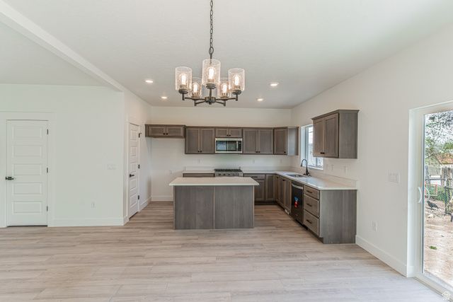 3027 S 9150 W, Magna, UT 84044