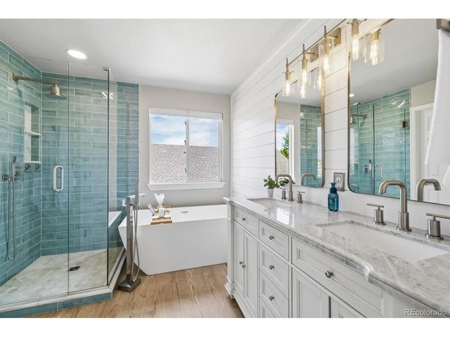 10240 Willowbridge Way, Littleton, CO 80126