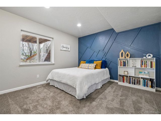10240 Willowbridge Way, Littleton, CO 80126