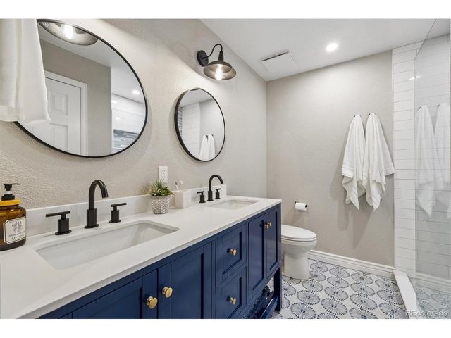10240 Willowbridge Way, Littleton, CO 80126
