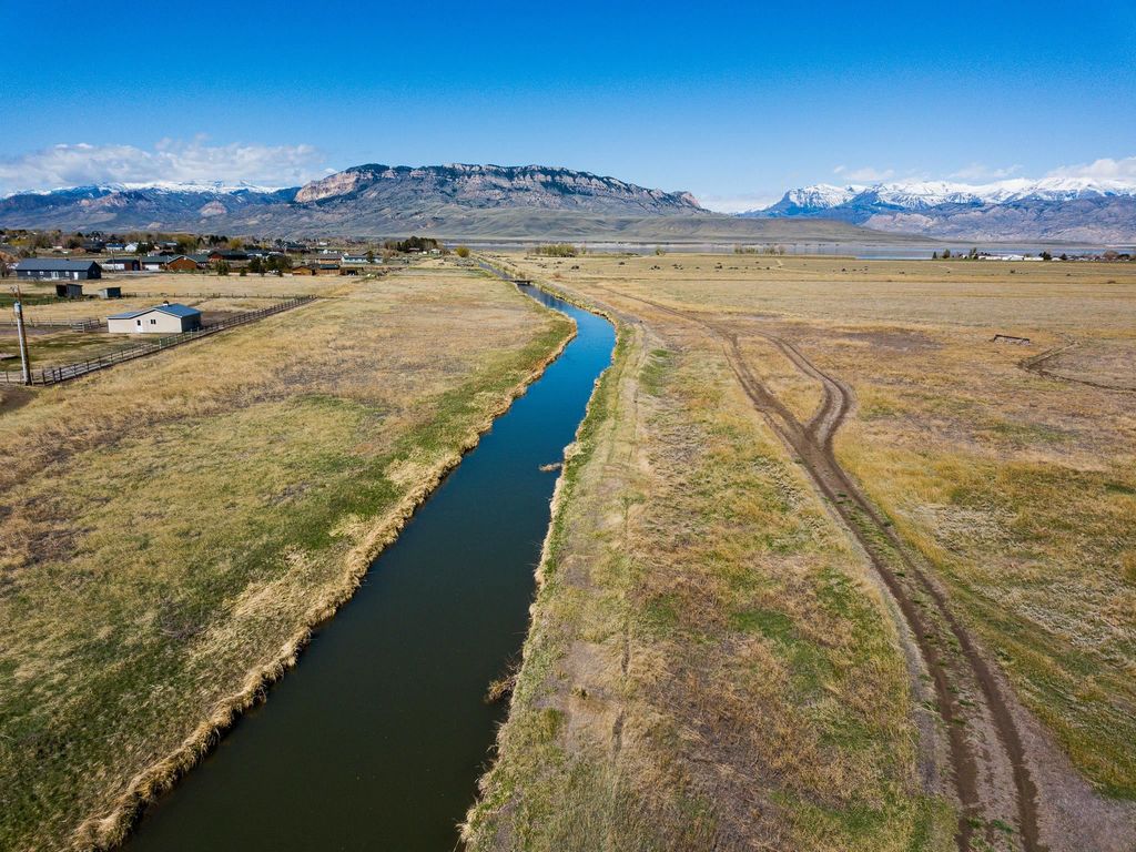 TBD Bartlett Ln, Cody, WY 82414 photo 6