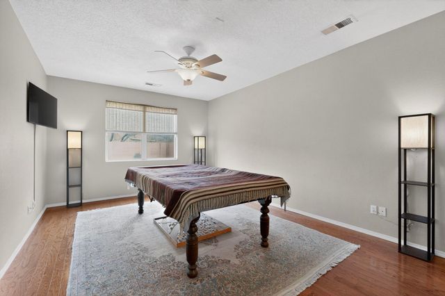 7712 Calle Carisma NE, Albuquerque, NM 87113