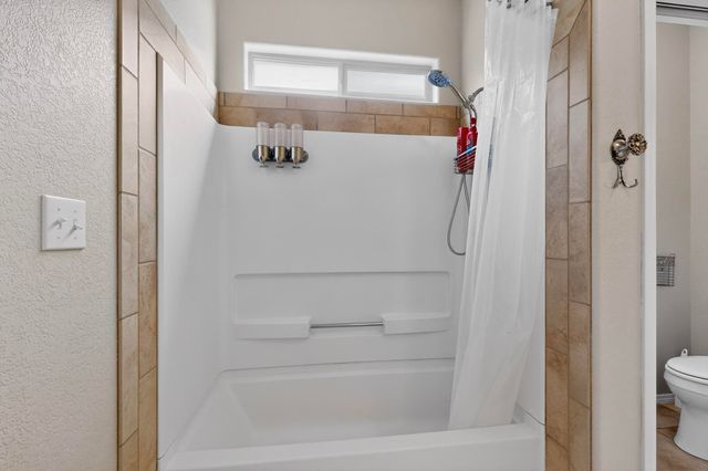 7712 Calle Carisma NE, Albuquerque, NM 87113