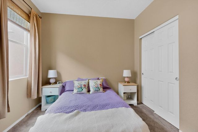 7712 Calle Carisma NE, Albuquerque, NM 87113