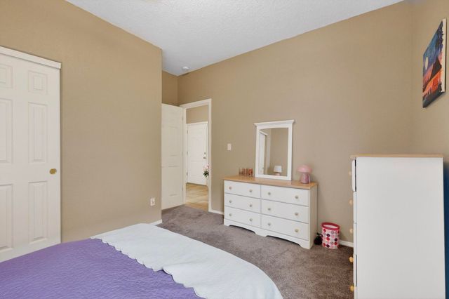 7712 Calle Carisma NE, Albuquerque, NM 87113