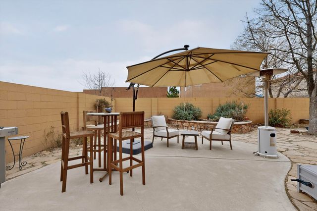 7712 Calle Carisma NE, Albuquerque, NM 87113