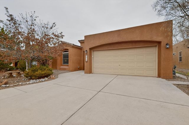 7712 Calle Carisma NE, Albuquerque, NM 87113
