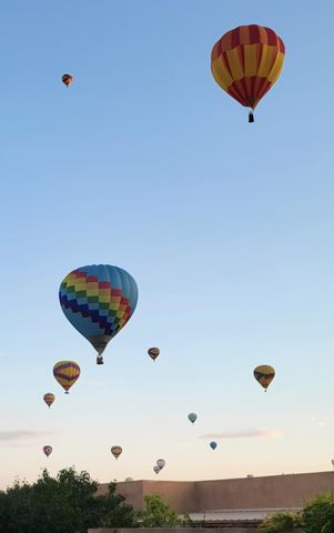 7712 Calle Carisma NE, Albuquerque, NM 87113