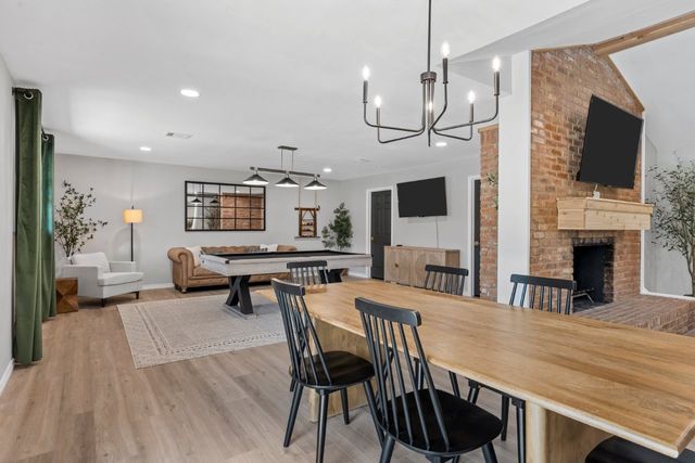 1190 Greenwood Lane, Waco, TX 76705