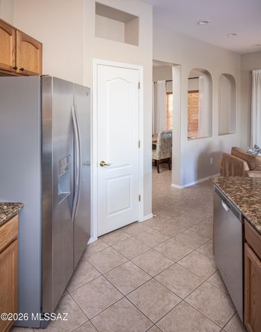 5374 W Winding Desert Drive, Marana, AZ 85658