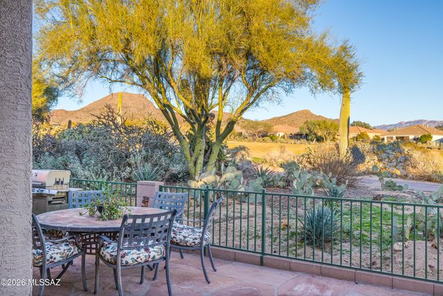 5374 W Winding Desert Drive, Marana, AZ 85658