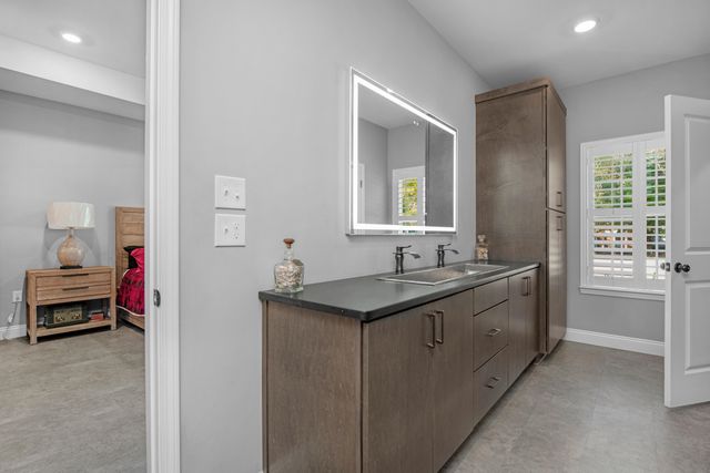 342 Eastern Street, Freeport, FL 32439