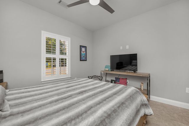 342 Eastern Street, Freeport, FL 32439