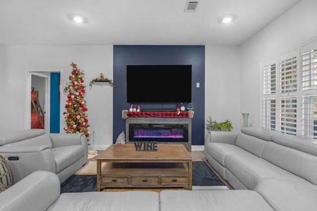 342 Eastern Street, Freeport, FL 32439