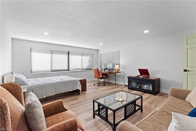 1373 Morningside DR, Fort Myers, FL 33901