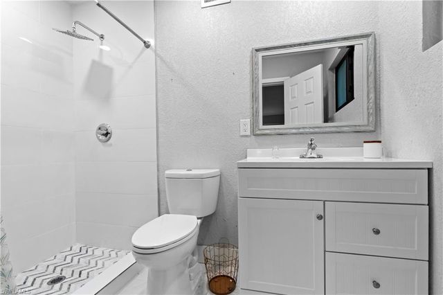 1373 Morningside DR, Fort Myers, FL 33901